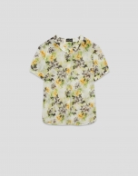 Blusa de manga corta en crepe georgette estampado floral