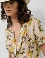Short sleeve blouse in floral print crepe georgette