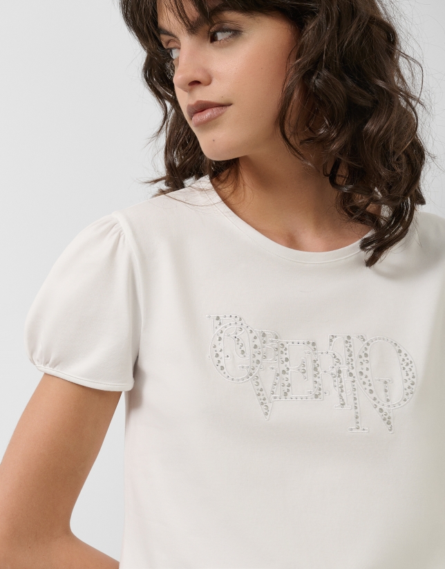 White cotton gathered short sleeve t-shirt with embroidered logo