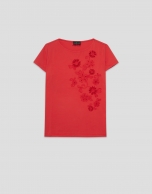 Red cotton T-shirt with embroidered flowers