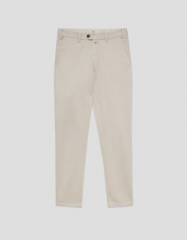 Pantalón chino regular algodón tintado beige