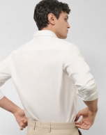Regular white structured sport shirt