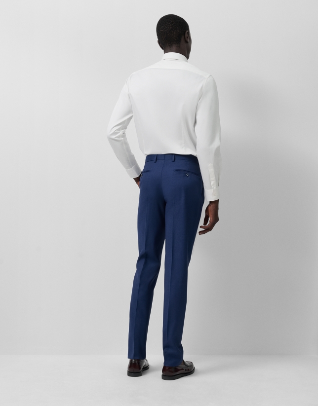 White diamond-patterned cotton dress shirt