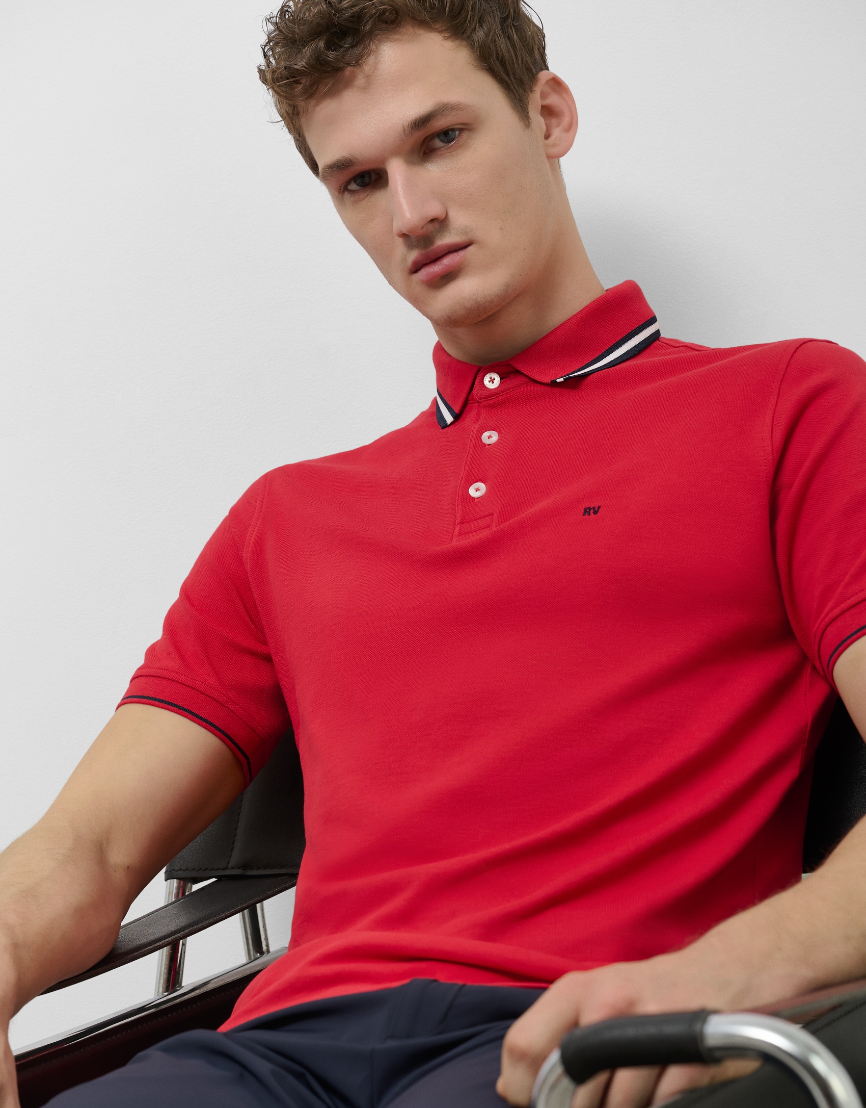 Red short sleeve piqué polo shirt