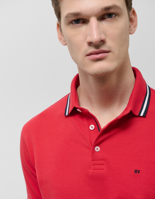 Red short sleeve piqué polo shirt