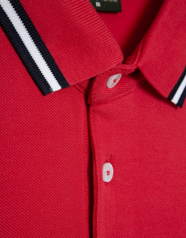 Red short sleeve piqué polo shirt