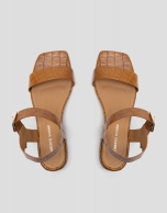 Camel alligator sandals with square heel