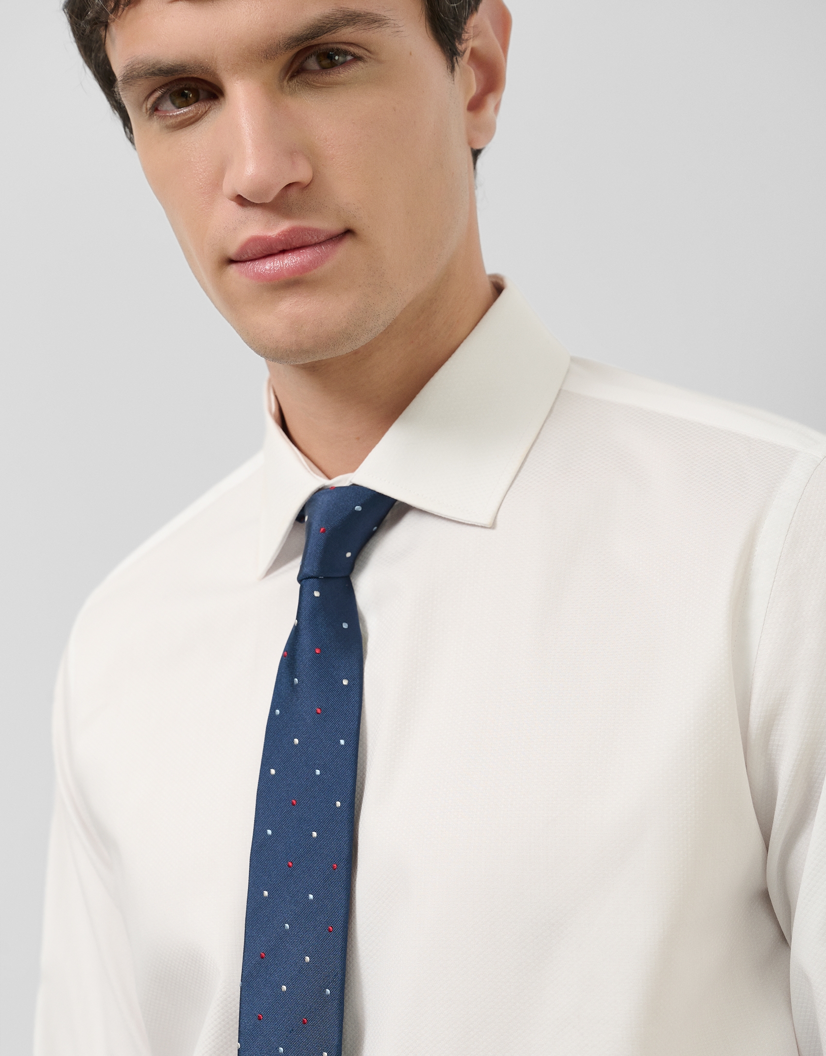 Blue silk tie with polka dot jacquard