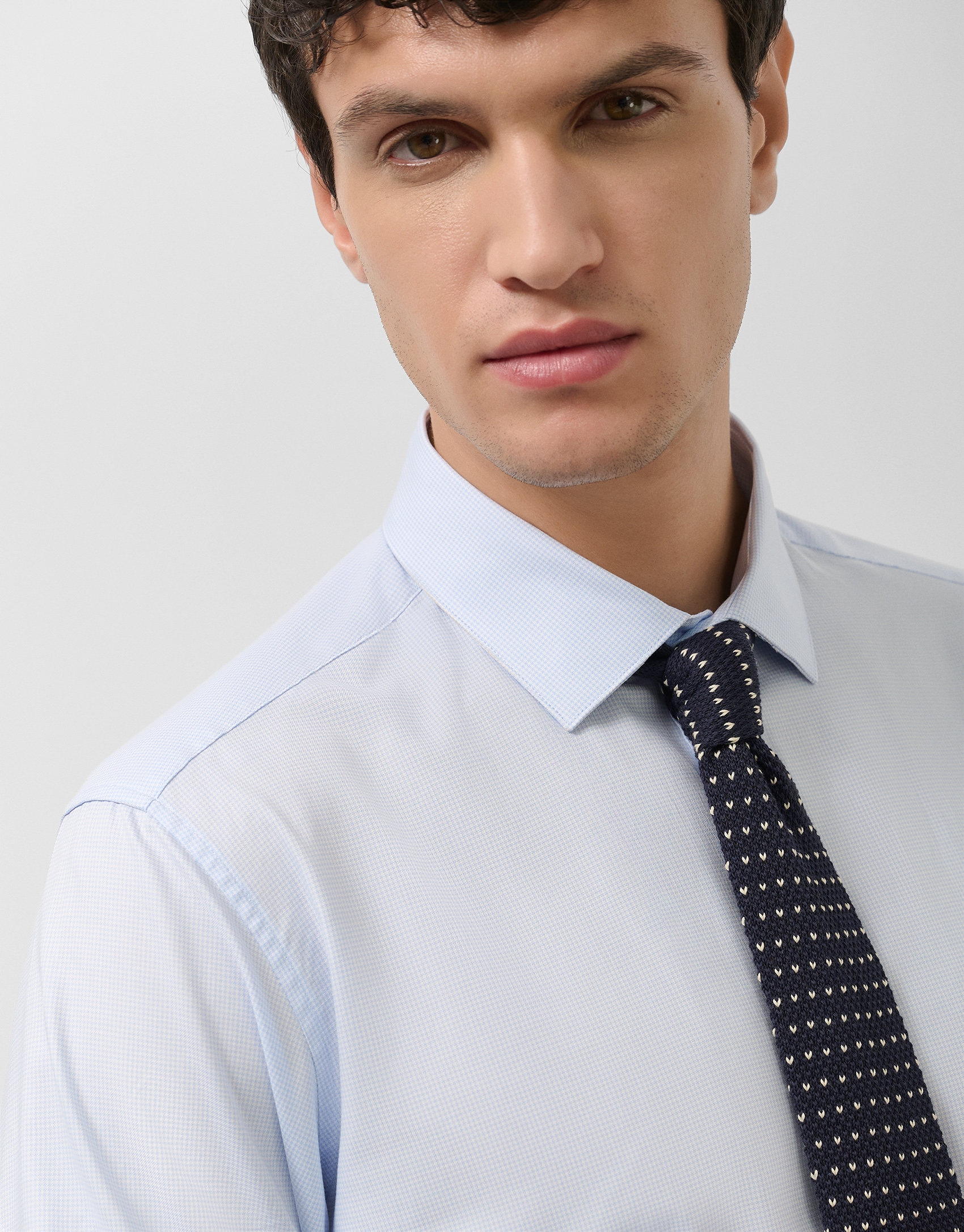 Navy blue knit tie with white knitting