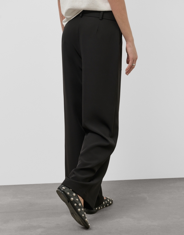 Wide black flowing twill pants with belt