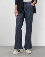 Pantalón recto en tejido vaquero con lino y perfil dorado