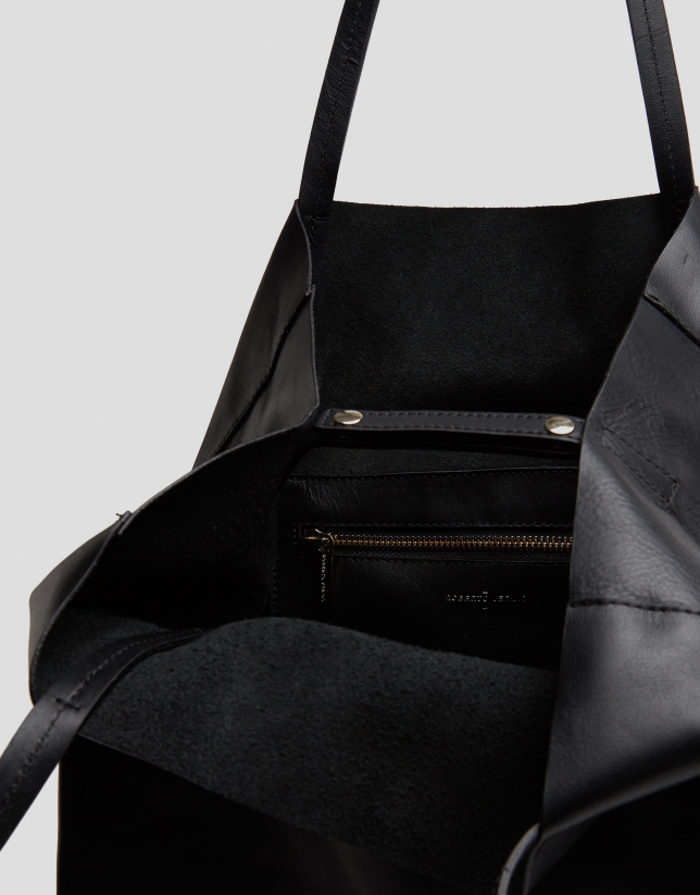 Megan shopper bag in black leather