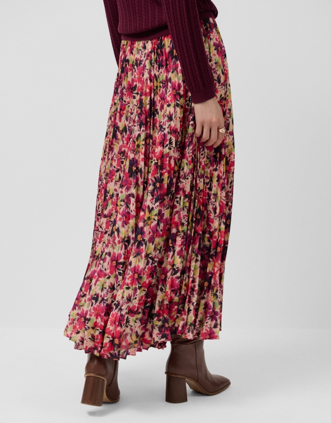 Falda midi plisada crepe georgette estampado floral berenjena