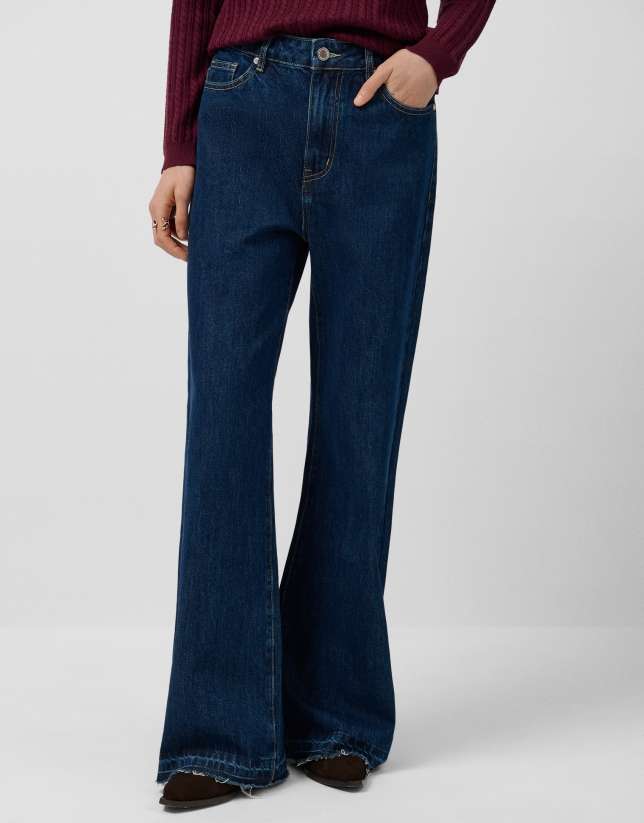 Wide-legged blue jeans
