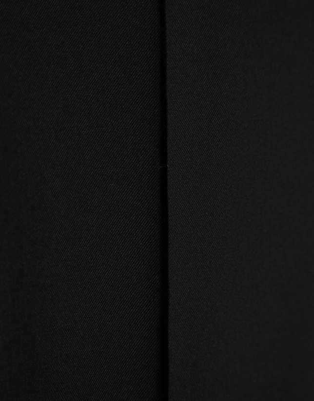 Pantalón recto talle alto negro