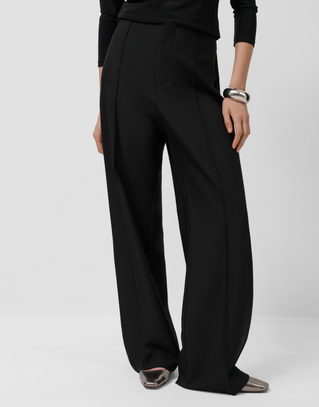 Pantalón recto talle alto negro