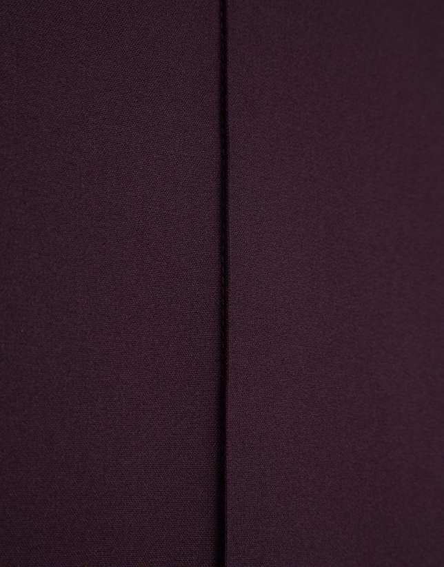 Pantal&oacute;n recto talle alto burdeos