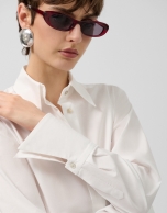 Camisa algodón blanco con puños oversize