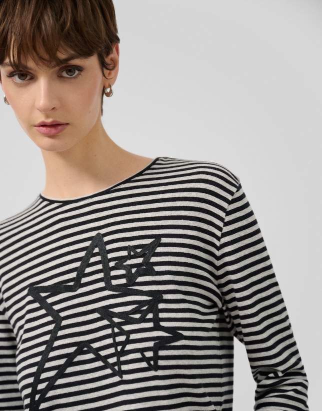 Camiseta manga larga listas grises con estrellas