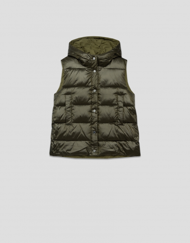 Chaleco acolchado con capucha verde