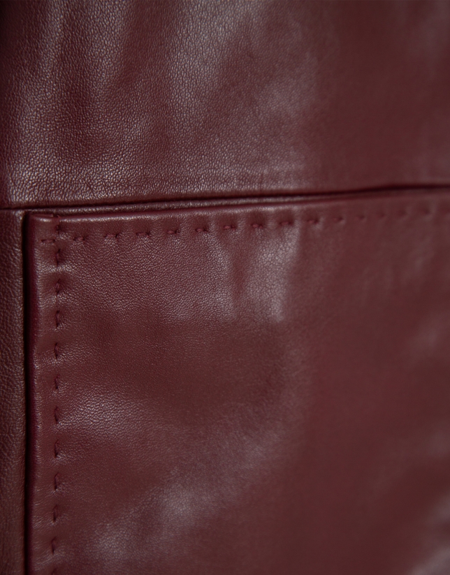 Chaqueta con bolsillos napa granate