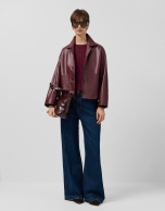 Chaqueta con bolsillos napa granate