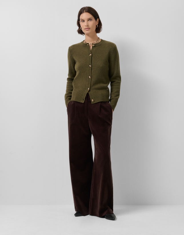 Green wool jacket with openwork patterns