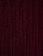 Long-sleeved burgundy wool sweater with eights and lines