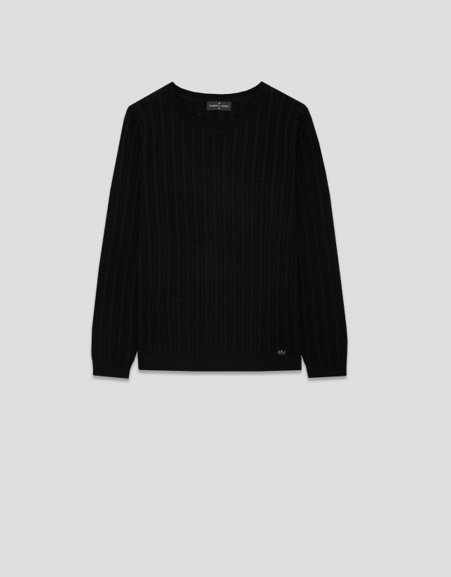 Long-sleeved grey wool sweater with eights and lines