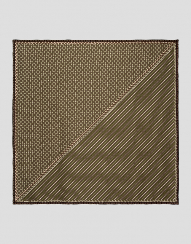 Pañuelo seda diseño corbatero tonos verdes