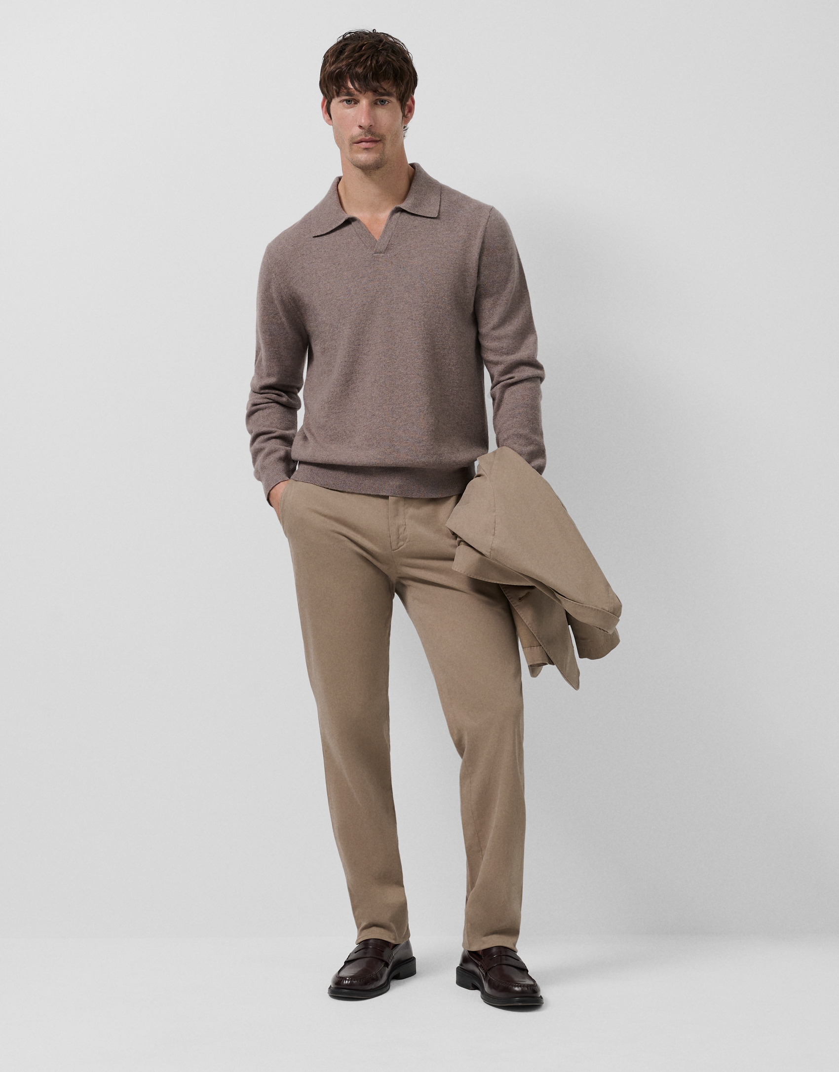 Mink-coloured dyed chino trousers
