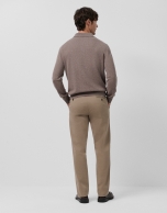 Mink-coloured dyed chino trousers