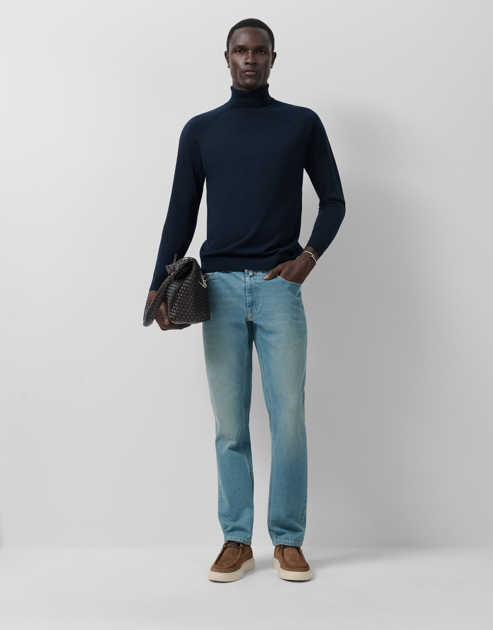 Pantalón denim hombre regular azul claro
