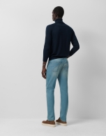 Pantalón denim hombre regular azul claro