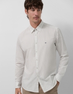 Regular geometric print sport shirt