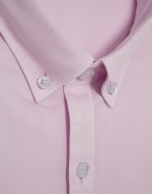 Camisa sport regular tintada ciruela claro