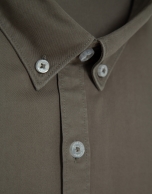 Khaki tinted regular sport shirt
