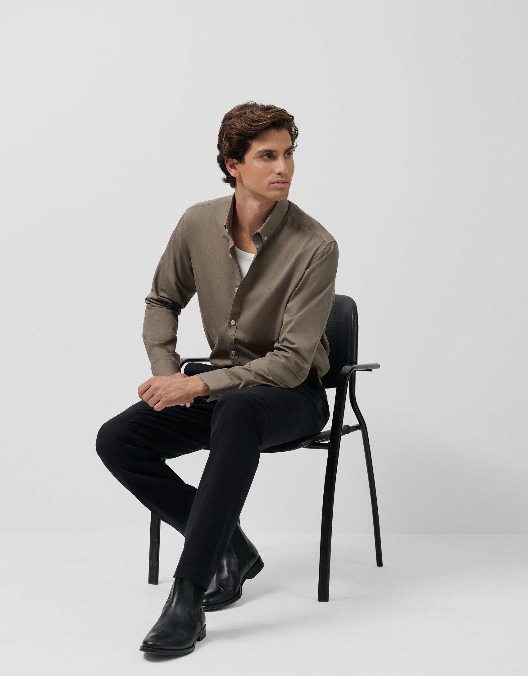 Khaki tinted regular sport shirt