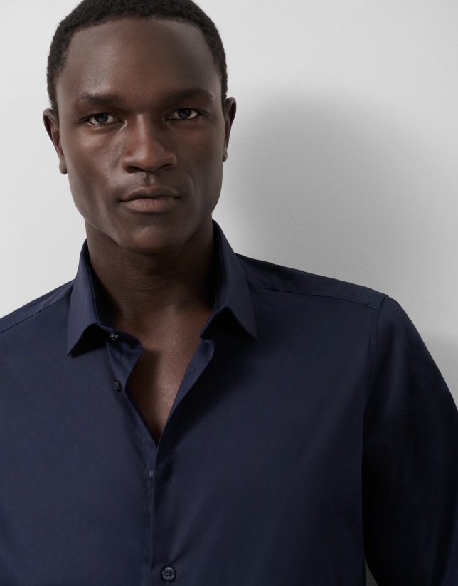 Regular fit navy blue tinted sport shirt