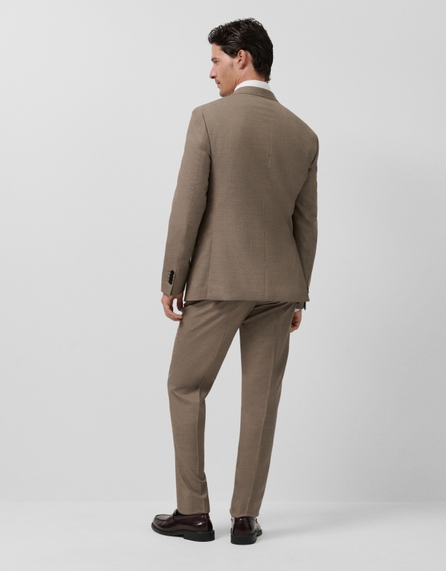 Slim fit half canvas suit, fake plain tan