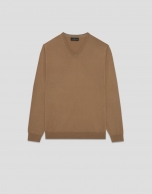 Jersey cuello pico color camel