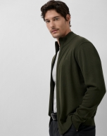 Chaqueta cremallera lisa color caqui