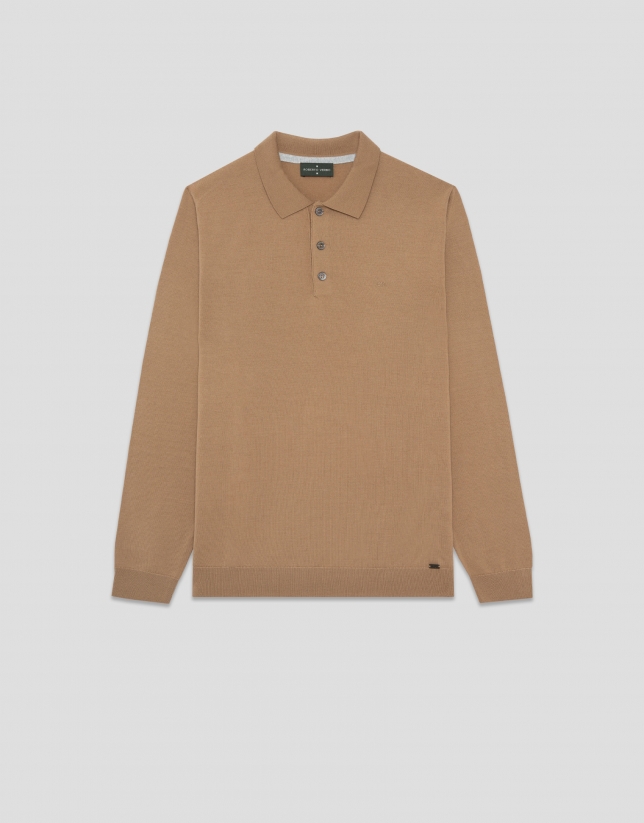 Jersey cuello tipo polo tricotado camel
