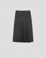Falda midi recta con tablas delanteras gris