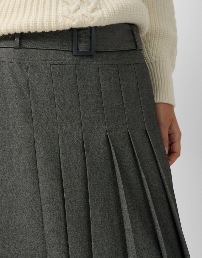 Falda midi recta con tablas delanteras gris