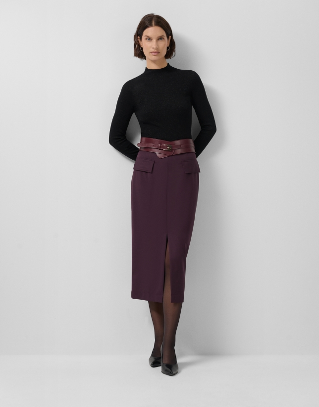Straight midi skirt with front slit in burgundy