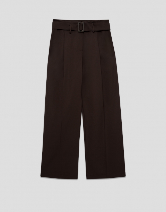 Wide trousers with brown belt