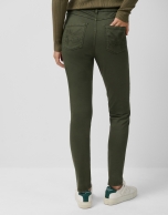 Pantalón cinco bolsillos algodón verde