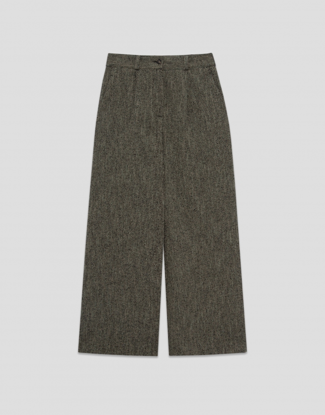 Wide-leg trousers with black and beige herringbone pleats