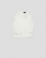 Sleeveless puffed blouse in ecru crepe